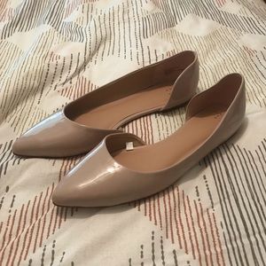 Nude Flats